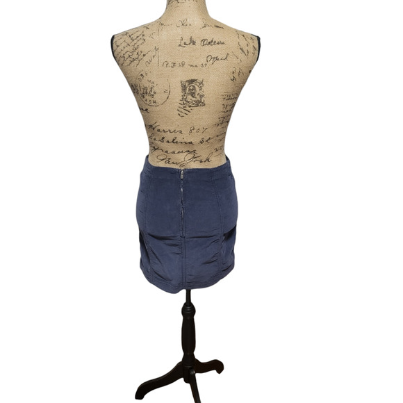 Free People blue corduroy zip closure mini skirt, size 4 - Picture 2 of 6